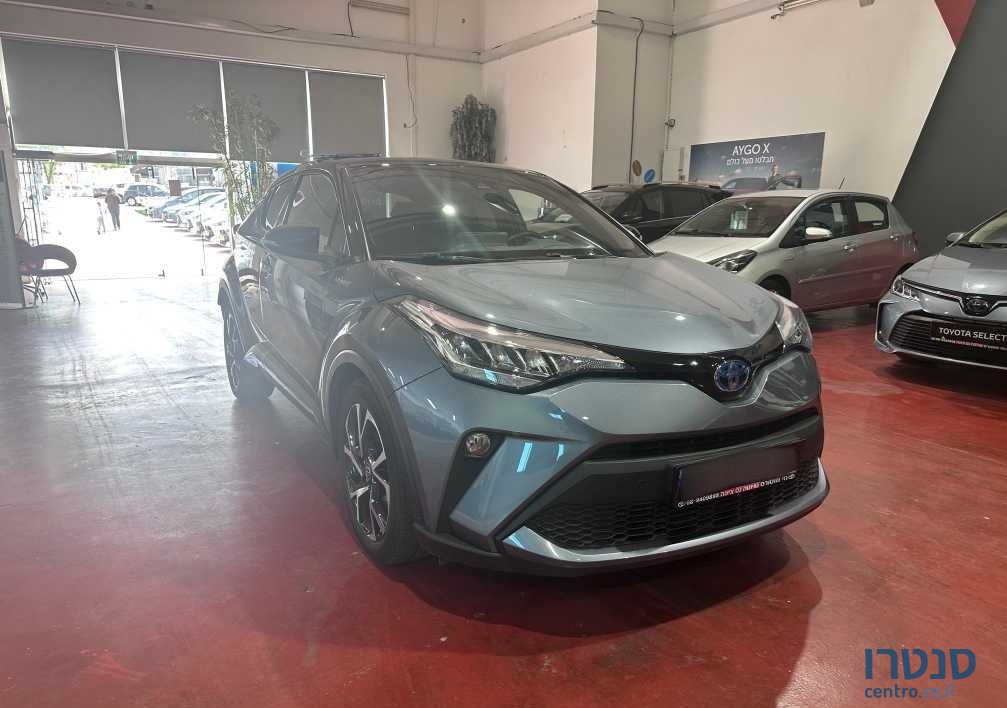 2022' Toyota C-HR טויוטה photo #2