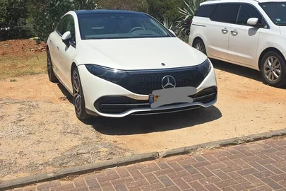2023' Mercedes-Benz EQS מרצדס-בנץ
