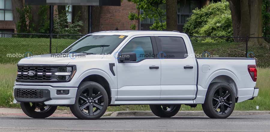 2026 Ford F-150 Lobo