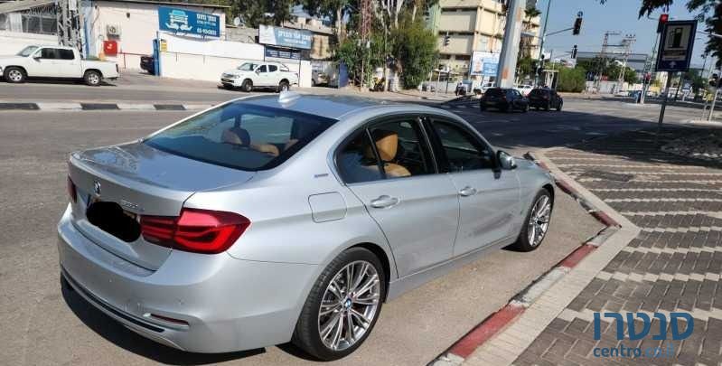 2019' BMW 3 Series ב.מ.וו סדרה 3 photo #5