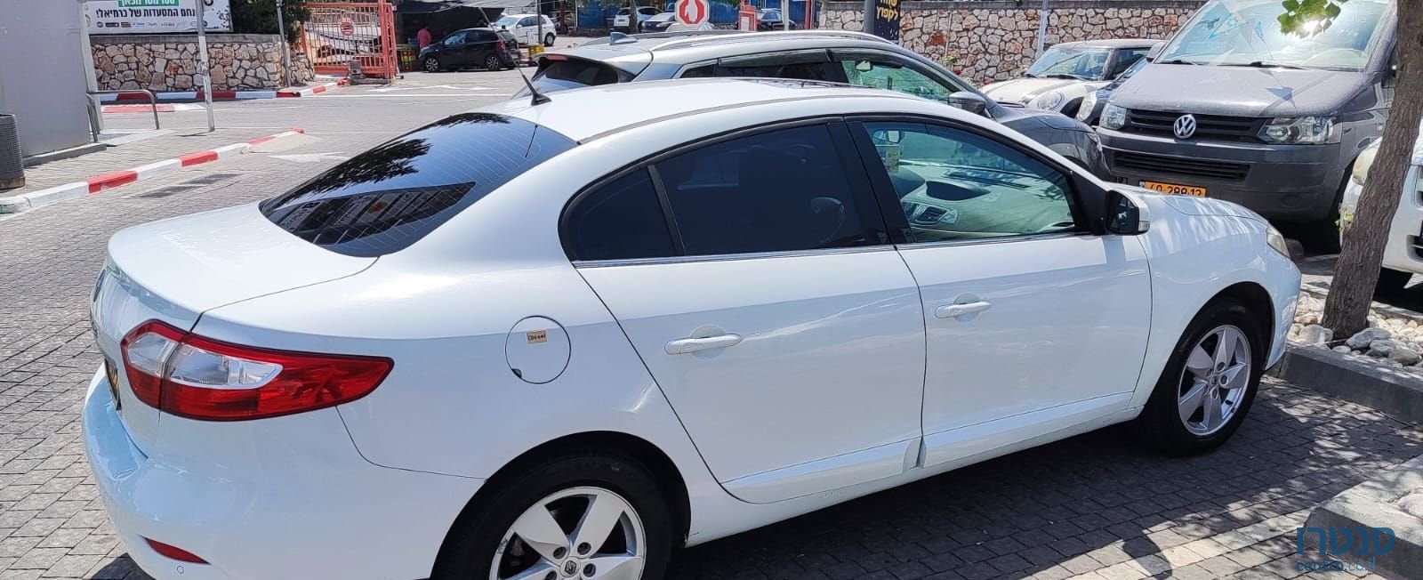 2012' Renault Fluence רנו פלואנס photo #2