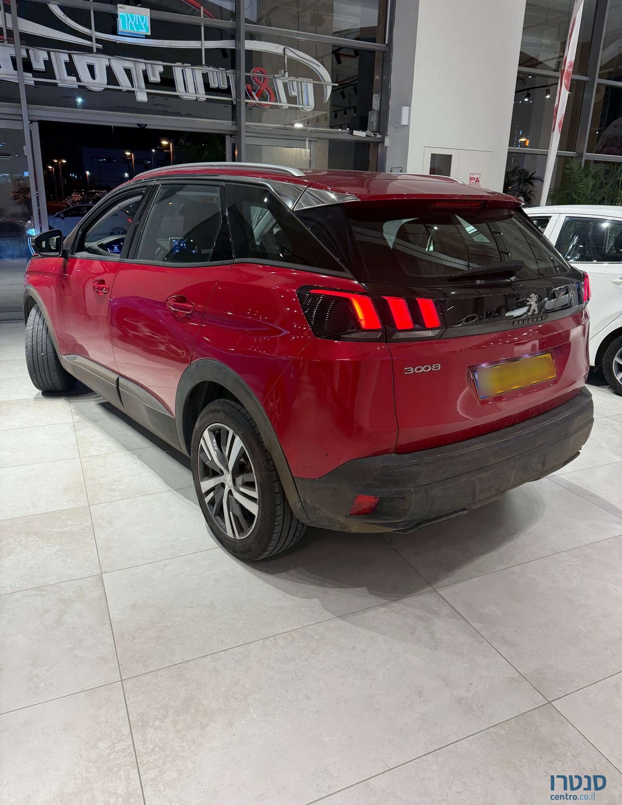 2023' Peugeot 3008 פיג'ו photo #3