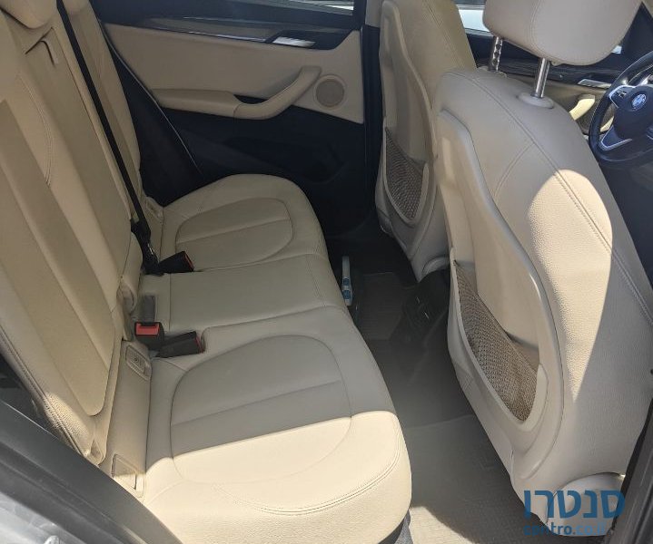 2017' BMW X1 ב.מ.וו photo #2