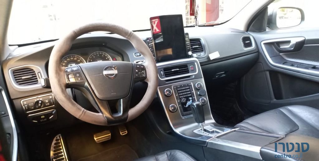 2012' Volvo S60 וולוו למכירה. נתניה, ישראל