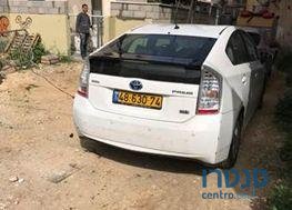 2011' Toyota Prius טויוטה פריוס photo #2