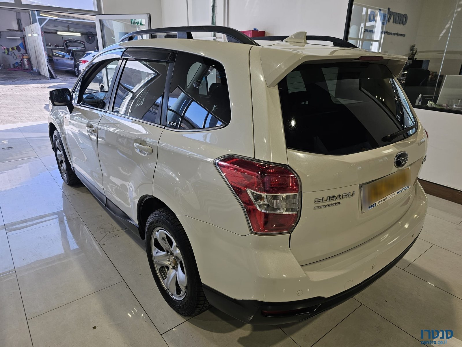 2015' Subaru Forester 4×4 photo #6