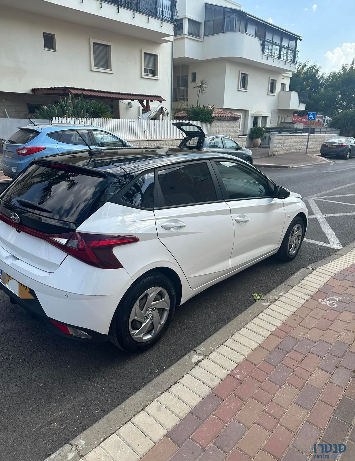 2022' Hyundai i20 יונדאי photo #1