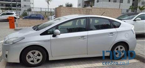 2011' Toyota Prius היברידי photo #1