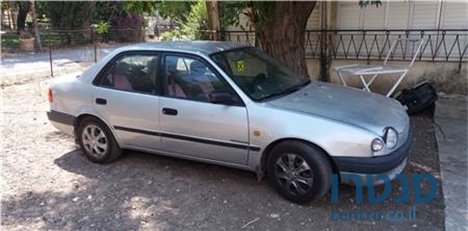 1998' Toyota Corolla photo #1