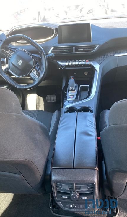 2019' Peugeot 5008 פיג'ו photo #4