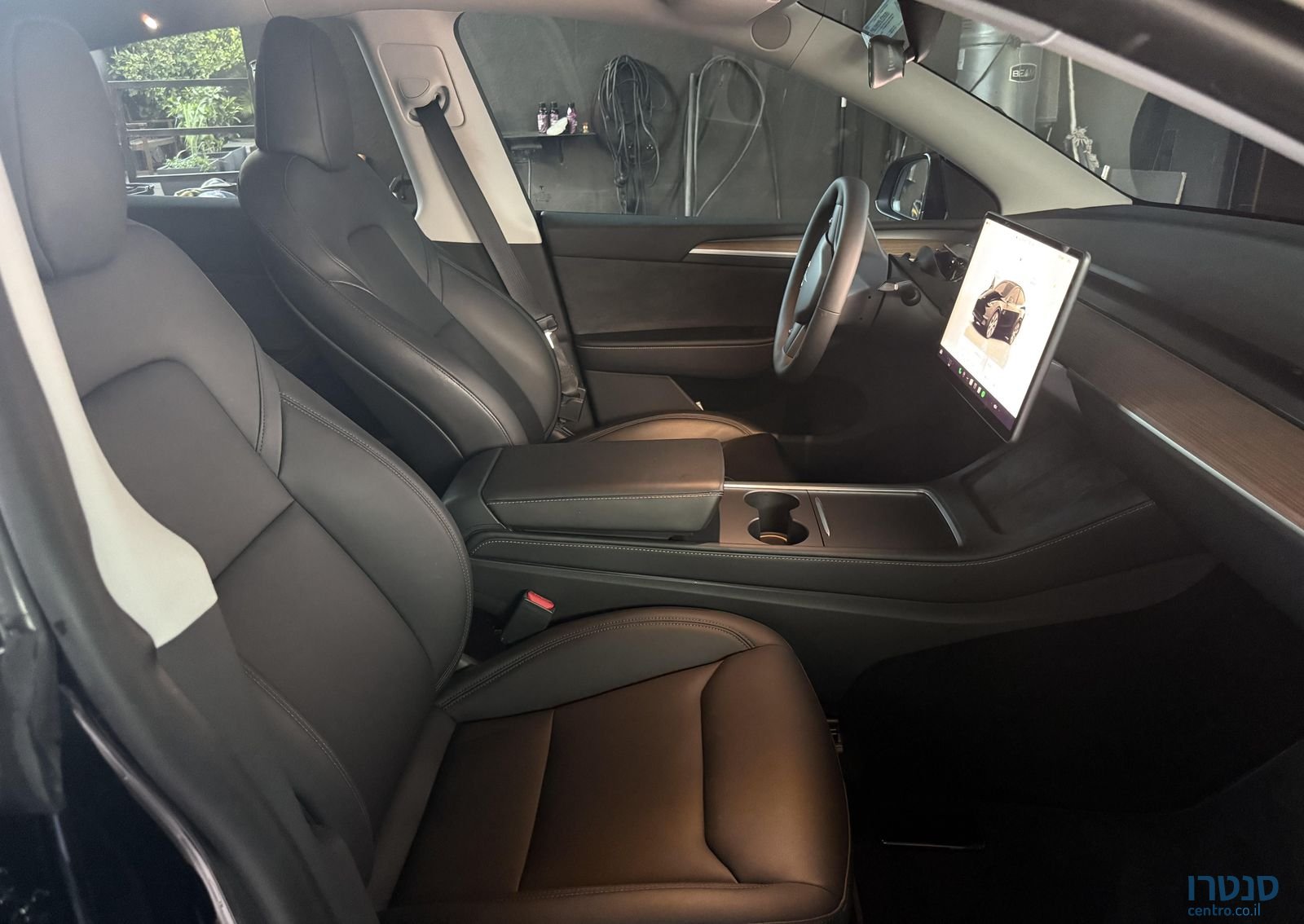 2023' Tesla Model Y טסלה מודל Y photo #2