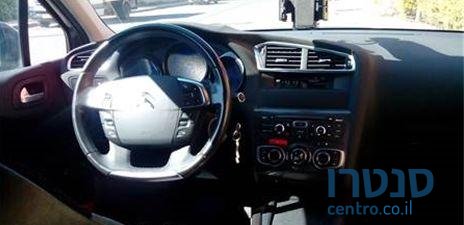 2011' Citroen C4 אקסלוסיב photo #2