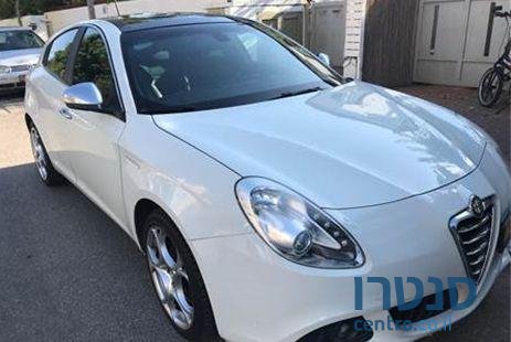 2013' Alfa Romeo Giulietta אלפא רומאו ג'ולייטה photo #1