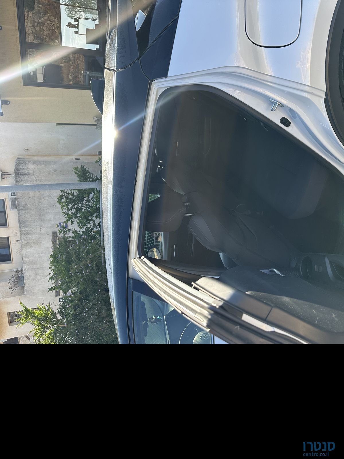 2022' Toyota C-HR טויוטה photo #3