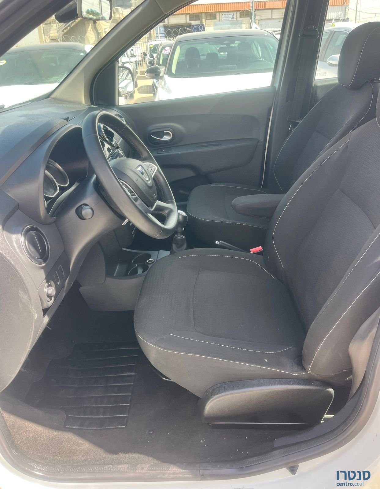 2020' Dacia Lodgy דאצ'יה לודג'י photo #2