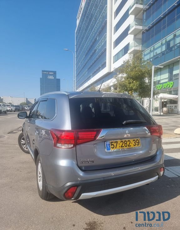 2016' Mitsubishi Outlander מיצובישי אאוטלנדר photo #3
