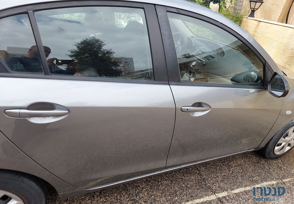 2009' Mazda 3 מאזדה photo #5