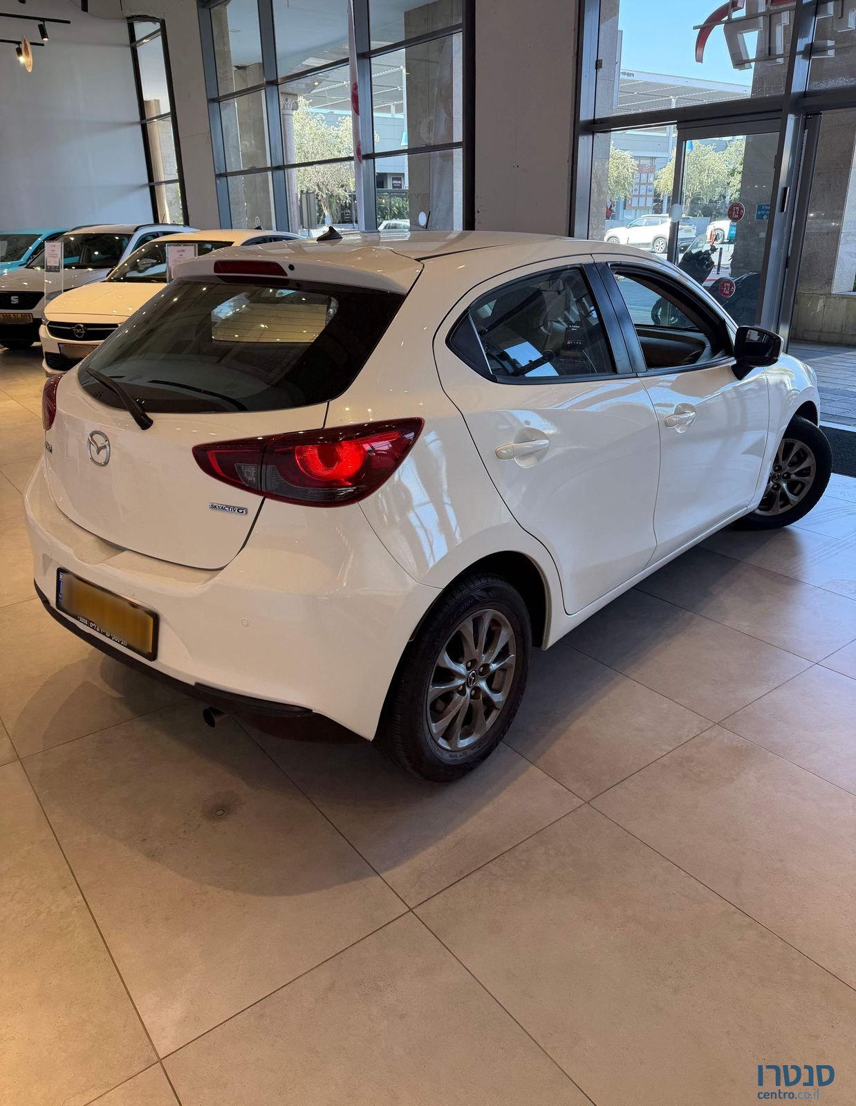 2022' Mazda 2 מאזדה photo #4