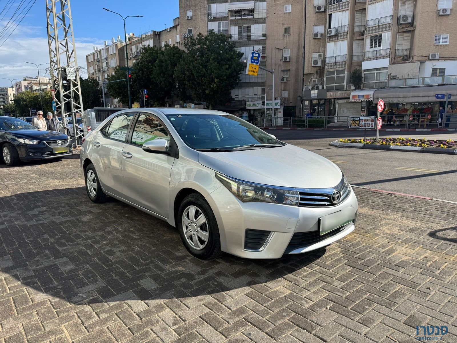 2016' Toyota Corolla photo #6