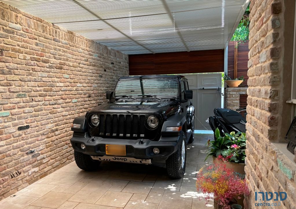 2023' Jeep Wrangler ג'יפ רנגלר photo #2