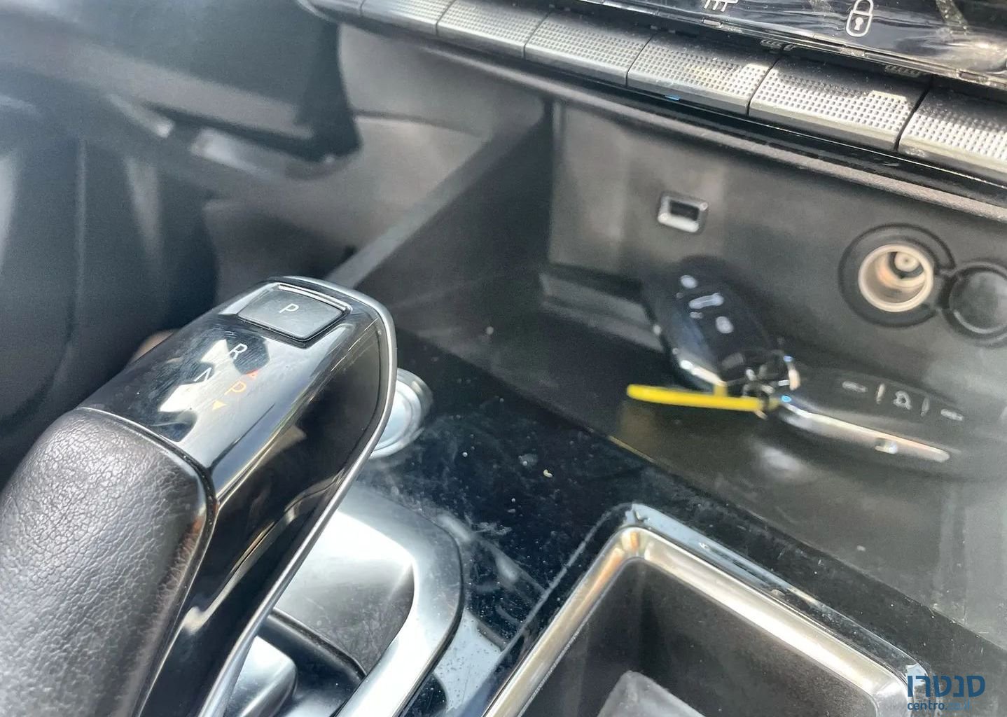 2021' Peugeot 3008 פיג'ו photo #4