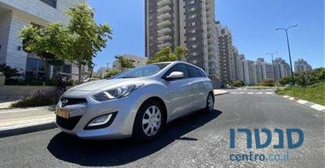 2013' Hyundai I30Cw יונדאי photo #3