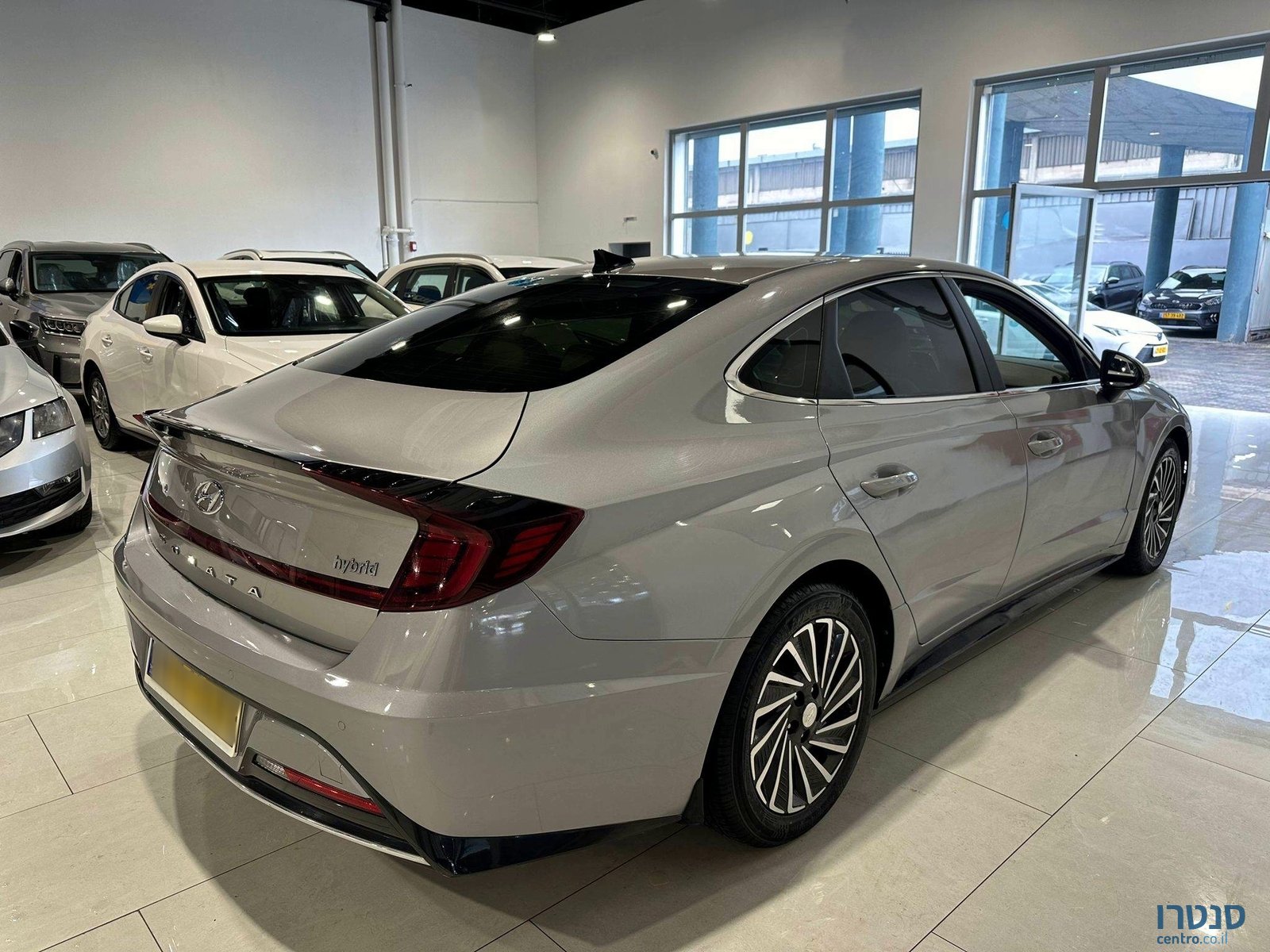 2021' Hyundai Sonata photo #3