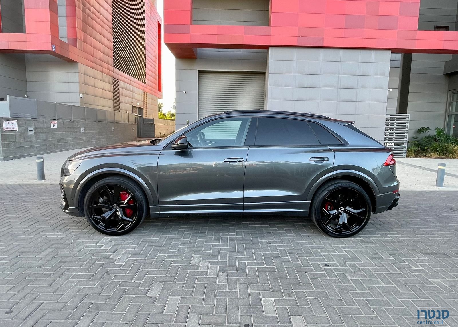 2022' Audi RS Q8 אאודי photo #1