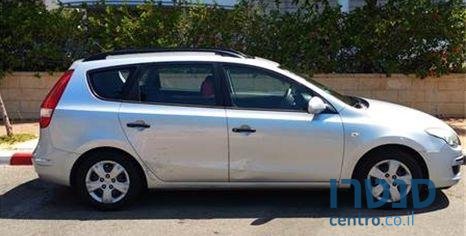 2009' Hyundai I30Cw I30Cw יונדאי photo #2