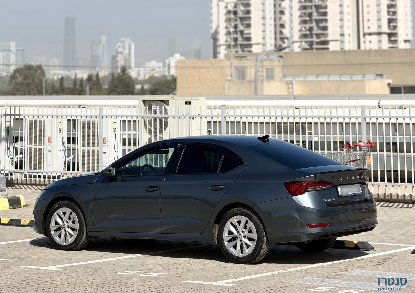 2022' Skoda Octavia סקודה אוקטביה photo #3