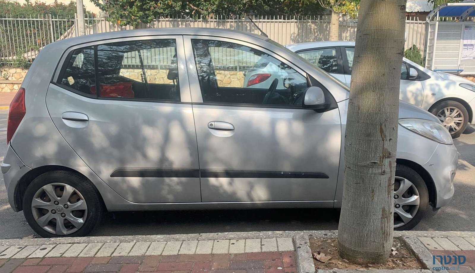 2012' Hyundai i10 יונדאי photo #1