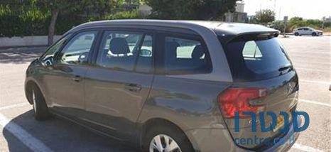 2016' Citroen C4 Picasso סיטרואן C4 פיקאסו photo #4