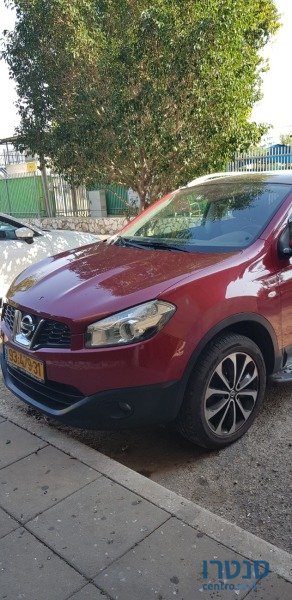 2014' Nissan Qashqai 2000 photo #1