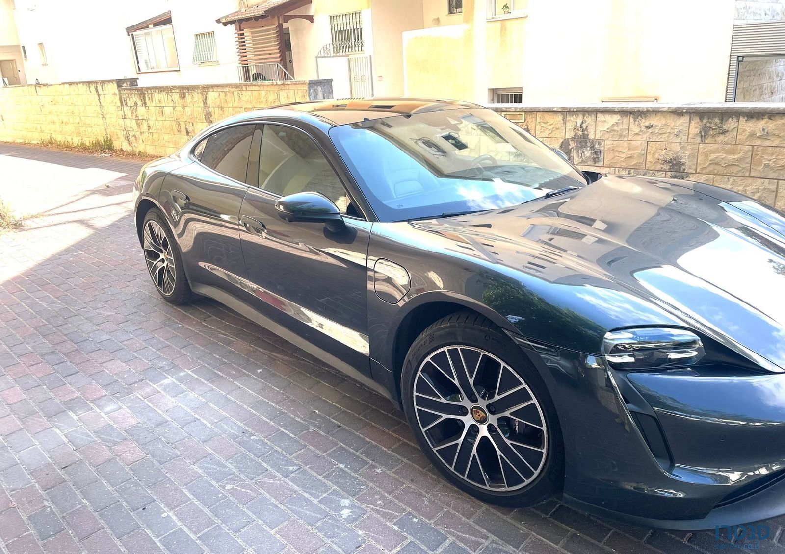 2022' Porsche Taycan פורשה טייקן photo #2