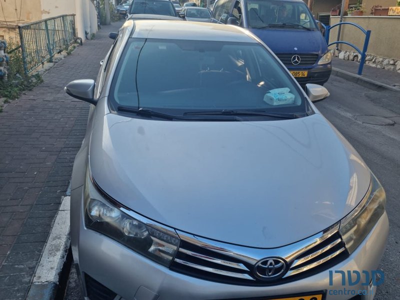 2015' Toyota Corolla טויוטה קורולה photo #2