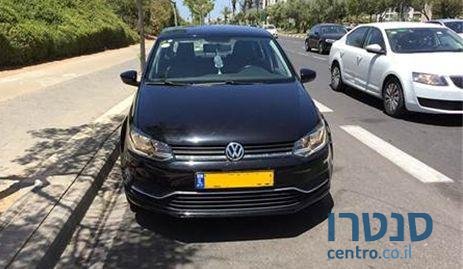 2015' Volkswagen Polo photo #4