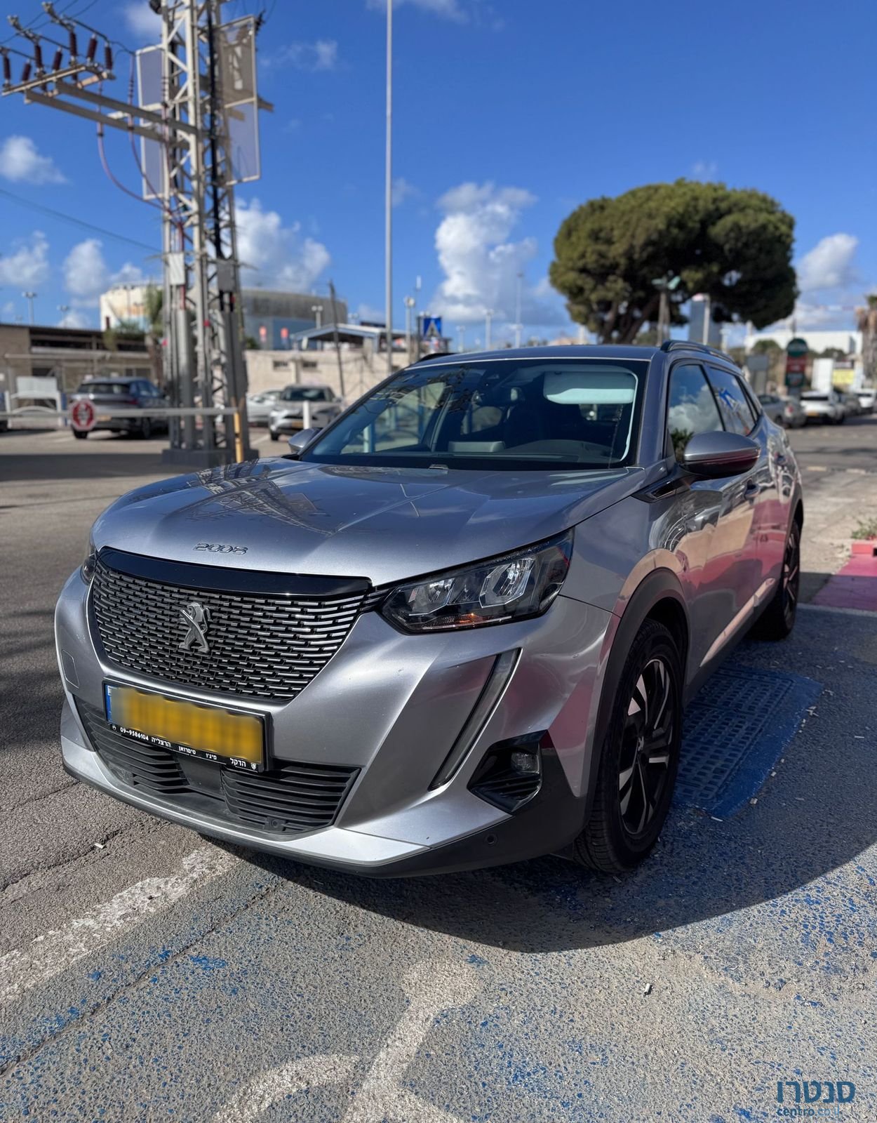 2020' Peugeot 2008 פיג'ו photo #2