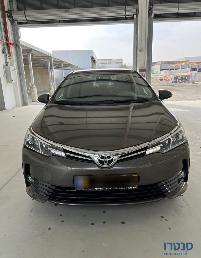 2018' Toyota Corolla טויוטה קורולה photo #2