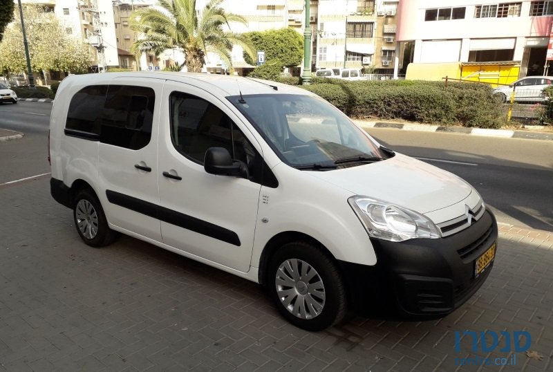 2015' Citroen Berlingo photo #2