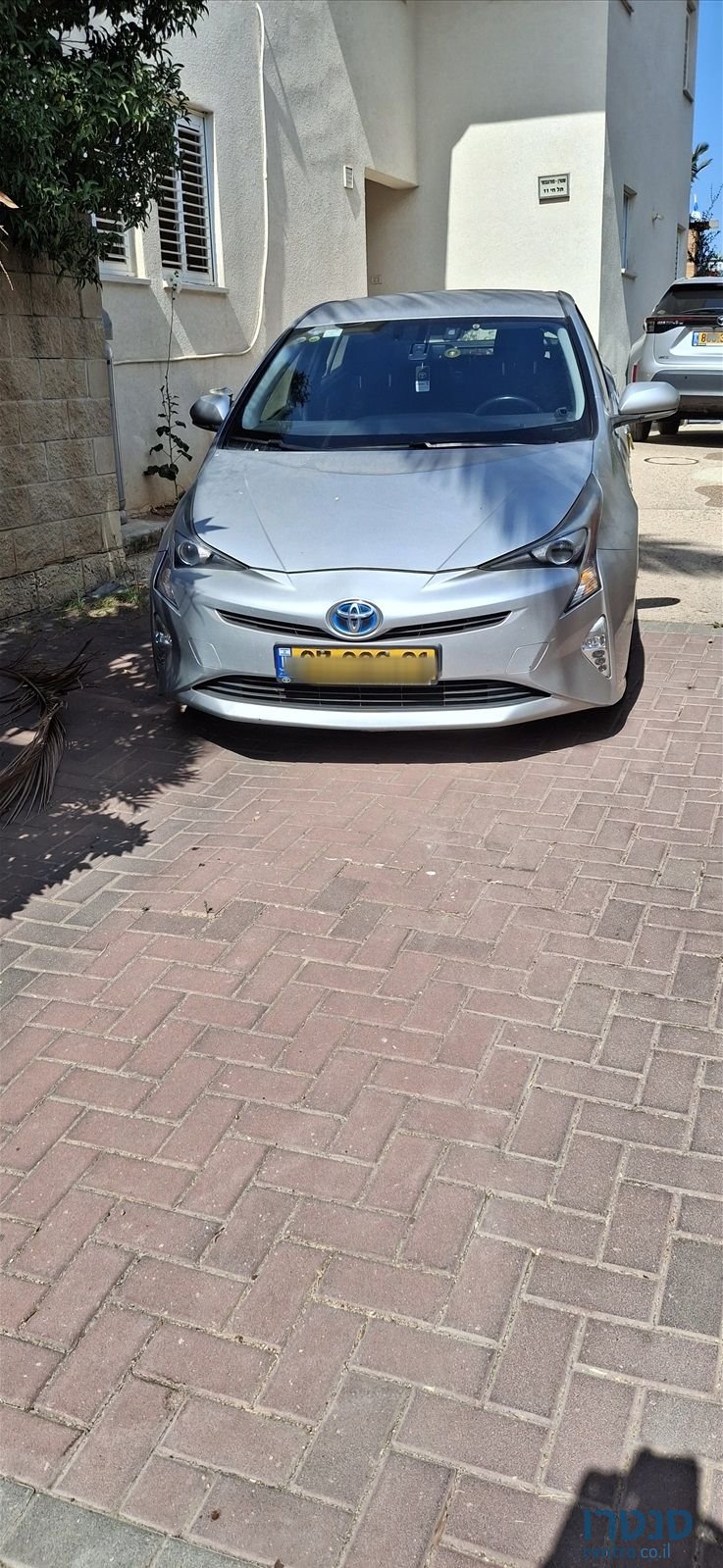 2016' Toyota Prius טויוטה פריוס photo #2