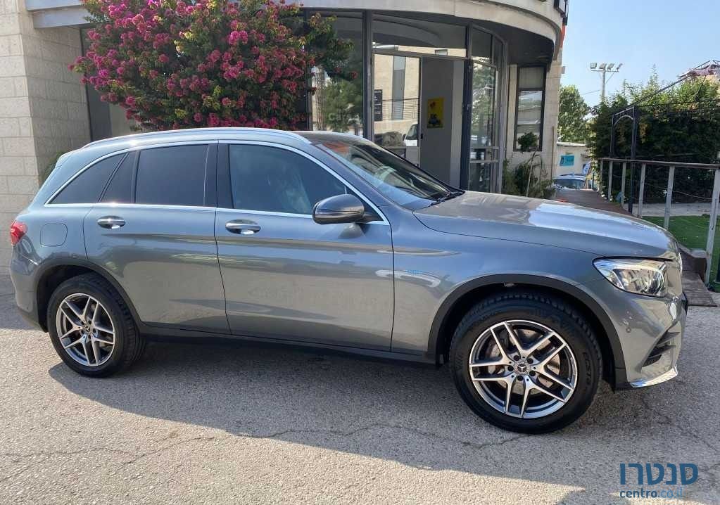 2019' Mercedes-Benz GLC מרצדס photo #4
