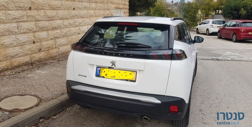 2020' Peugeot 2008 פיג'ו photo #3