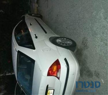 2004' Ford Focus פורד פוקוס photo #1