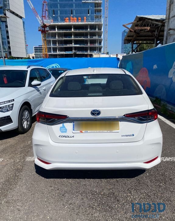 2021' Toyota Corolla טויוטה קורולה photo #2