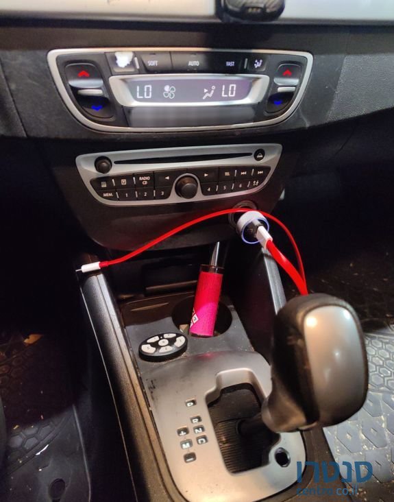 2011' Renault Fluence רנו פלואנס photo #5