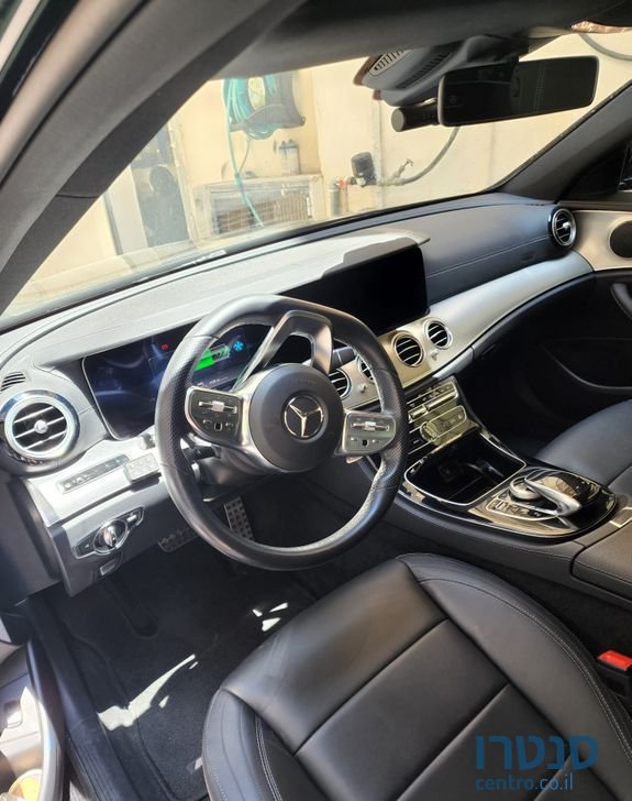 2019' Mercedes-Benz E-Class מרצדס photo #4