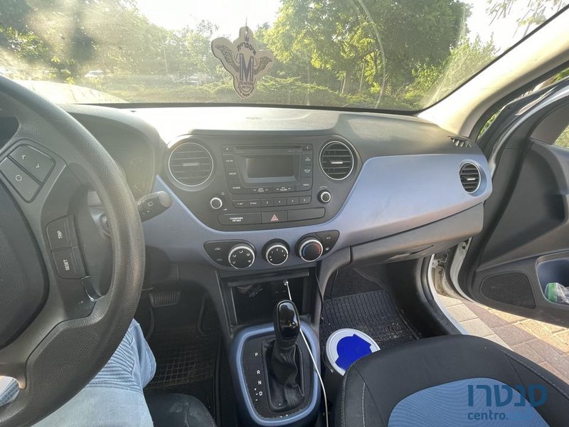 2016' Hyundai i10 יונדאי photo #6