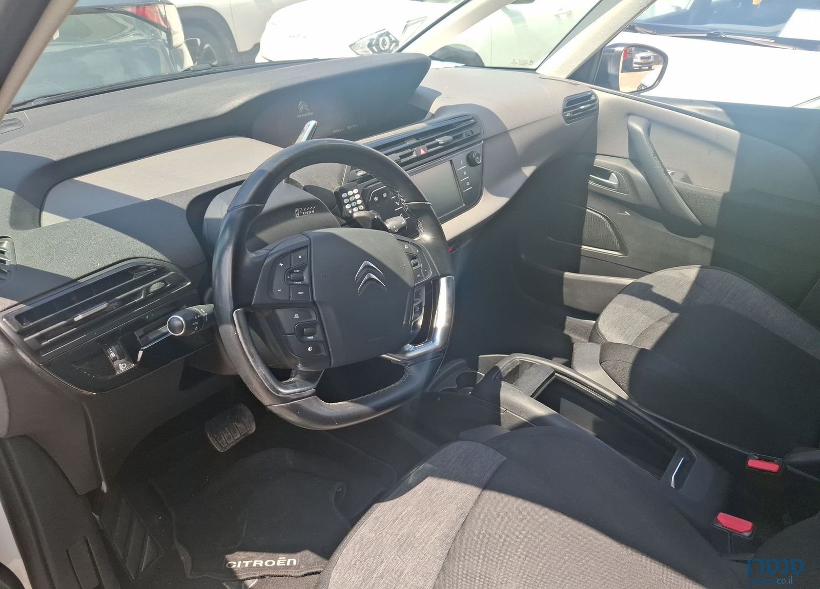 2022' Citroen C4 Picasso סיטרואן C4 פיקאסו photo #2