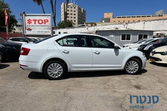 2018' Skoda Octavia סקודה אוקטביה photo #2