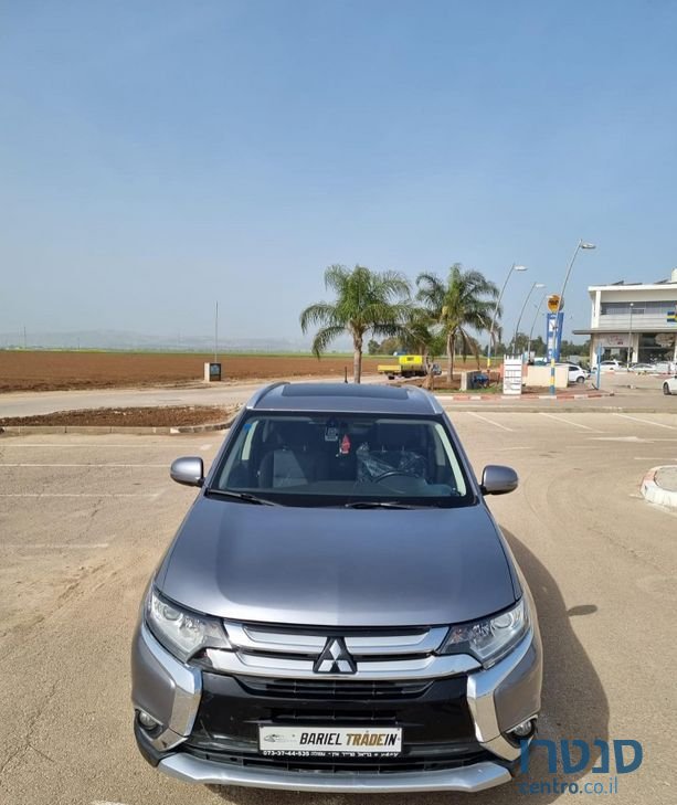 2016' Mitsubishi Outlander מיצובישי אאוטלנדר photo #3